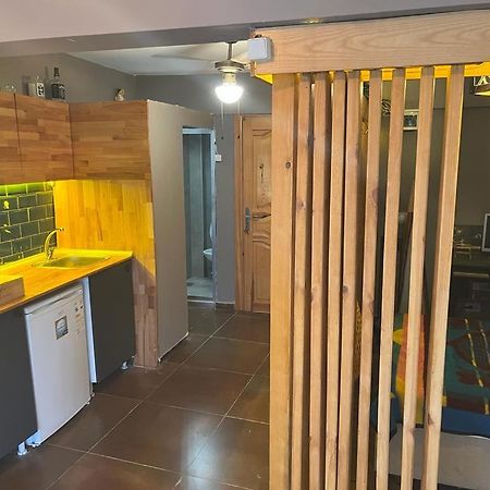 Central Apartment Kadikoy Terrace Bbq Close 2 Block Ferry Bull Metro Nighlife Stambuł Zewnętrze zdjęcie