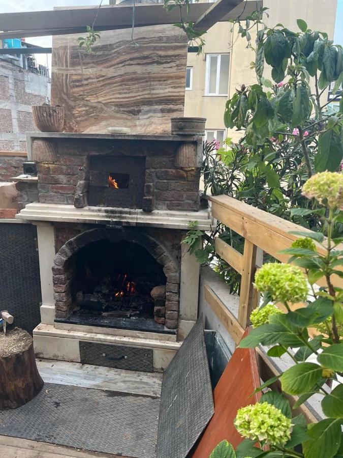 Central Apartment Kadikoy Terrace Bbq Close 2 Block Ferry Bull Metro Nighlife Stambuł Zewnętrze zdjęcie